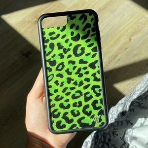 green cheetah phone case